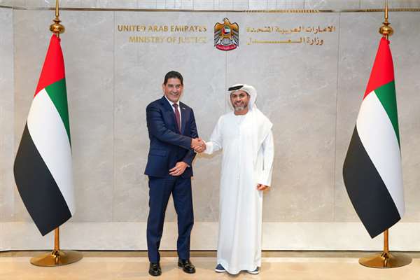 وزير العدل يستقبل سفير جمهورية الدومينيكان