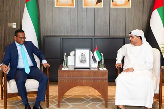 استقبل معالي عبدالله سلطان بن عواد النعيمي، وزير العدل، بمقر الوزارة في العاصمة أبوظبي، سعادة الدكتور جمال بكر عبدالله، سفير جمهورية إثيوبيا الفيدرالية الديمقراطية لدى الدولة.