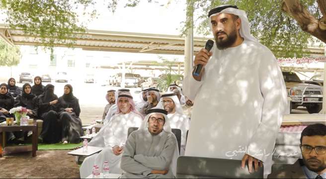 محكمة الفجيرة الاتحادية الابتدائية تعقد جلسة عصف ذهني بالتزامن مع شهر الابتكار .. 