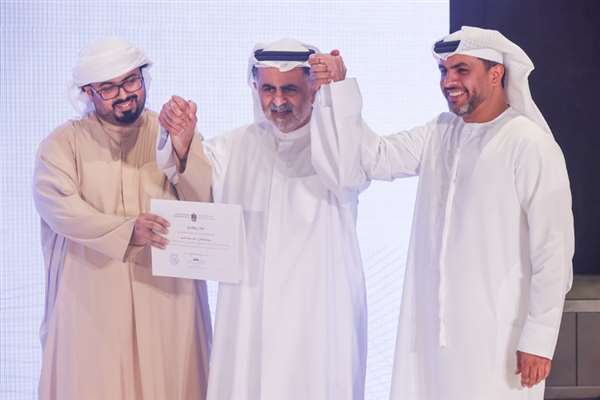 وزير العدل - رئيس مجلس القضاء الاتحادي يكرم نخبة من القضاة المتقاعدين تقديراً لعطائهم في خدمة العدالة