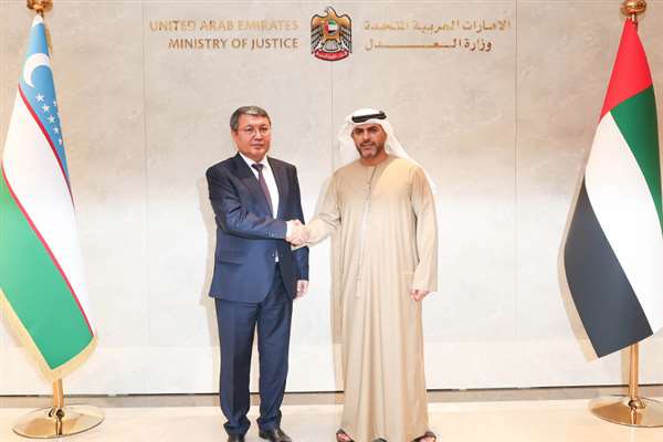 وزير العدل يبحث مع نظيره الأوزبكي تعزيز التعاون القضائي واستعراض تجربة الوزارة في تصفير البيروقراطية